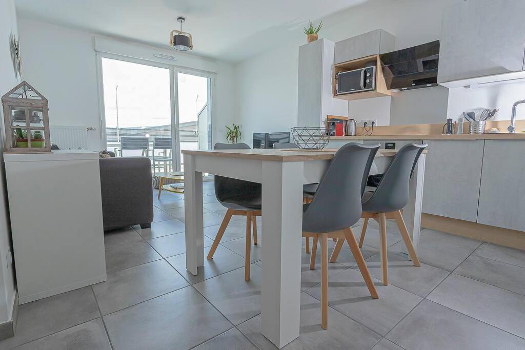 Le Nid Des Romains - T2 Neuf - Balcon - Vue Annecy Ngoại thất bức ảnh